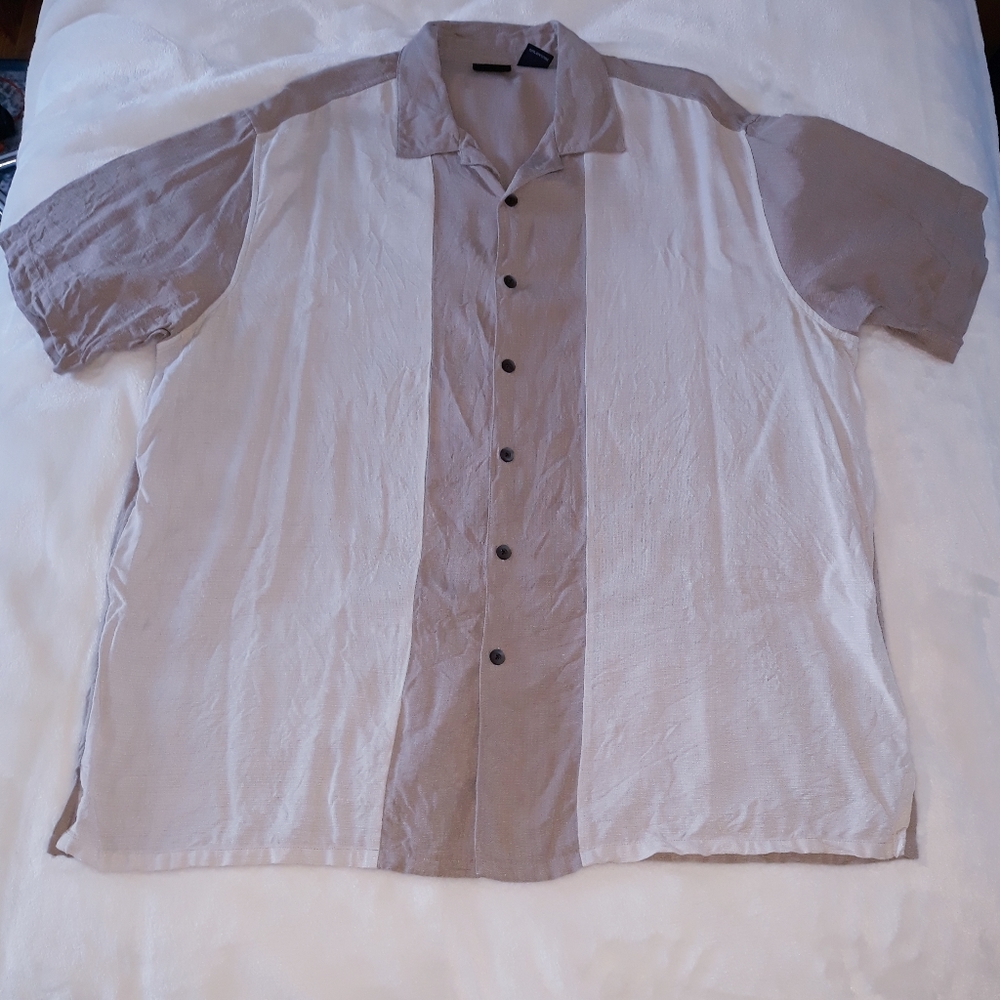 J Ferrar Button Short Sleeve Shirt